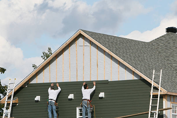 Professional Siding technician working in Newtown Square, PA